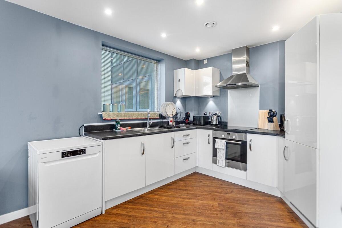 Apartment Modern 2 Bed Near Bullring,birmingham Centre - Free Parking Birmingham